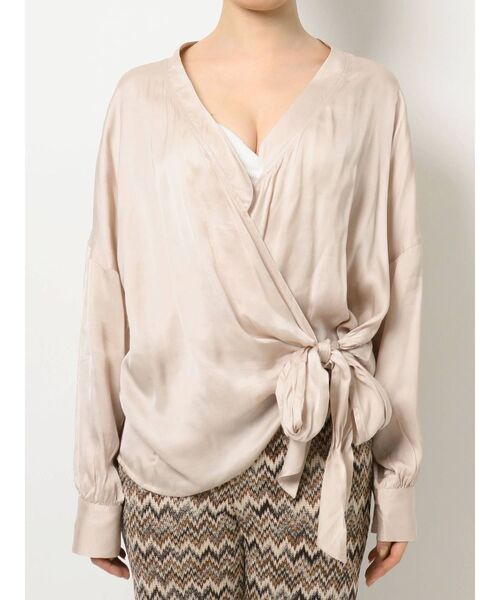 GYDA（ジェイダ）の「ルーズカシュクールシャツ（シャツ/ブラウス・レディース・ブラック/ベージュ・FREE）」の12枚目の写真