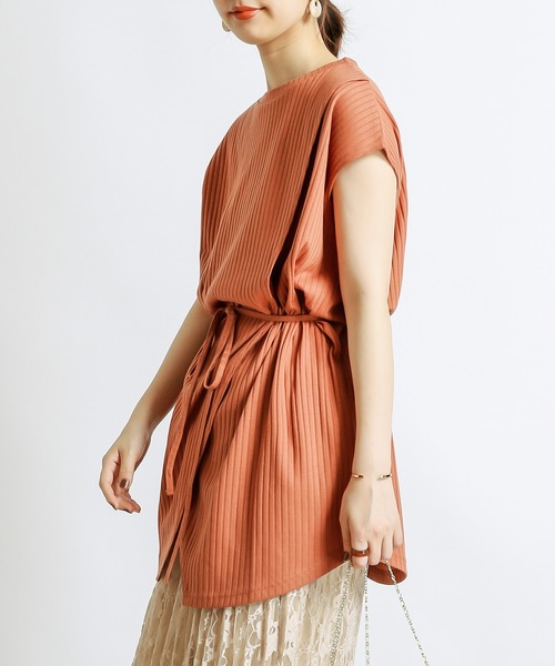 natural couture(ナチュラルクチュール)の「防油加工リブカットソーラップチュニック(Tシャツ/カットソー・レディース・ブラック/ブラウン/ライトベージュ/レンガ・FREE)」の4枚目の写真
