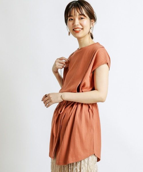 natural couture(ナチュラルクチュール)の「防油加工リブカットソーラップチュニック(Tシャツ/カットソー・レディース・ブラック/ブラウン/ライトベージュ/レンガ・FREE)」の6枚目の写真