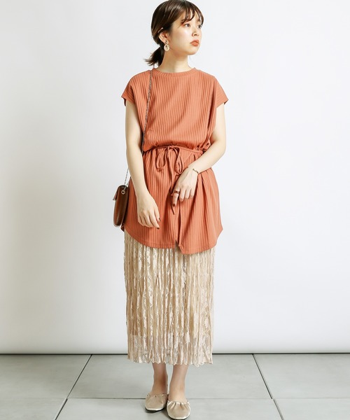 natural couture(ナチュラルクチュール)の「防油加工リブカットソーラップチュニック(Tシャツ/カットソー・レディース・ブラック/ブラウン/ライトベージュ/レンガ・FREE)」の15枚目の写真