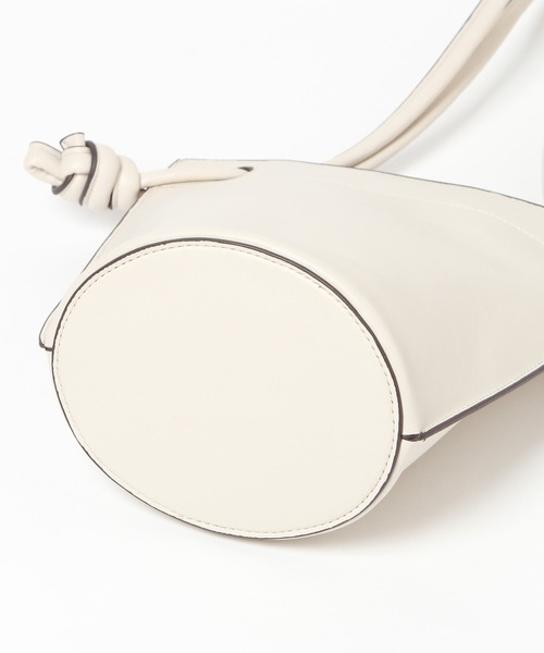 GLOBAL WORK（グローバルワーク）の「オーバルワンショルダーBAG/932045（ショルダーバッグ・レディース・ブラック/ブラウン/ピンク/オレンジ/ブルー/アイボリー・ONE SIZE）」の18枚目の写真