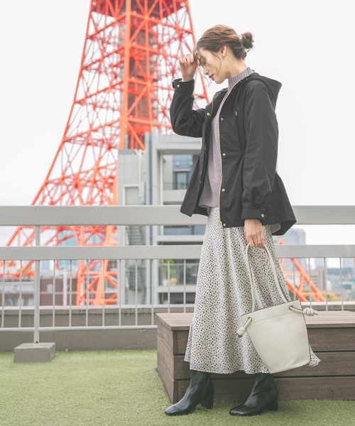 GLOBAL WORK（グローバルワーク）の「オーバルワンショルダーBAG/932045（ショルダーバッグ・レディース・ブラック/ブラウン/ピンク/オレンジ/ブルー/アイボリー・ONE SIZE）」の12枚目の写真