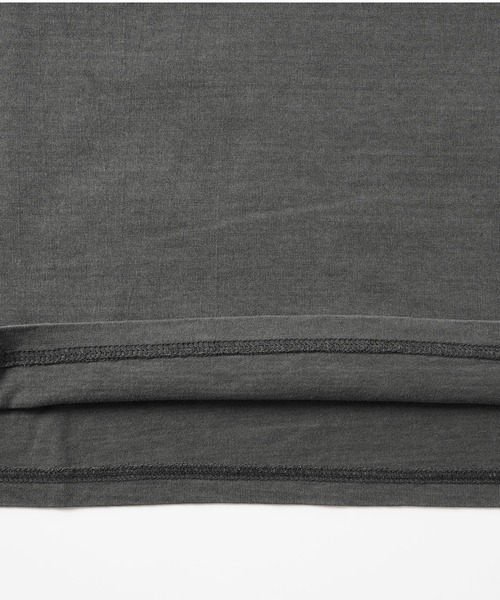 X-girl（エックスガール）の「WEB/一部店舗限定｜WORDS LOGO PIGMENT DYE S/S MENS TEE（Tシャツ/カットソー・レディース・ホワイト/ライトパープル/オレンジ/チャコール/オリーブ・ONE SIZE）」の21枚目の写真