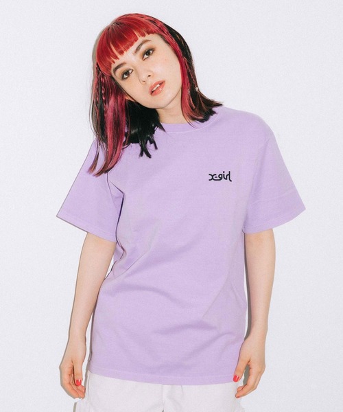 X-girl（エックスガール）の「WEB/一部店舗限定｜WORDS LOGO PIGMENT DYE S/S MENS TEE（Tシャツ/カットソー・レディース・ホワイト/ライトパープル/オレンジ/チャコール/オリーブ・ONE SIZE）」の13枚目の写真