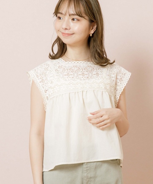 flower（フラワー）の「シャインレースブラウス（シャツ/ブラウス・レディース・ベージュ/アイボリー・FREE）」の2枚目の写真