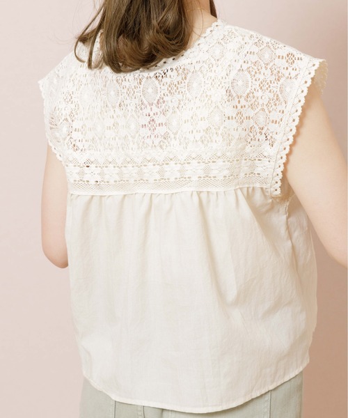 flower（フラワー）の「シャインレースブラウス（シャツ/ブラウス・レディース・ベージュ/アイボリー・FREE）」の3枚目の写真