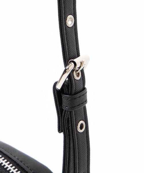 WEGO（ウィゴー）の「WEGO/フェイクレザーメタジップショルダーバッグ（ショルダーバッグ・メンズ・ブラック/その他1・FREE）」の4枚目の写真