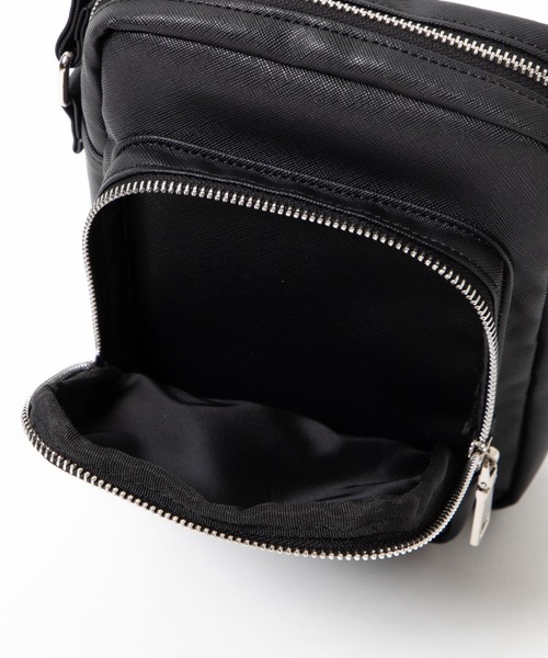 WEGO（ウィゴー）の「WEGO/フェイクレザーメタジップショルダーバッグ（ショルダーバッグ・メンズ・ブラック/その他1・FREE）」の6枚目の写真