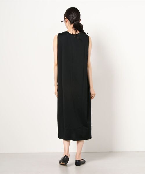 DROIT BELLO（ドロイトベロ）の「DROIT BELLO（ドロイトベロ）ノースリーブカットワンピース（ワンピース・レディース・ブラック/オリーブ・FREE）」の4枚目の写真