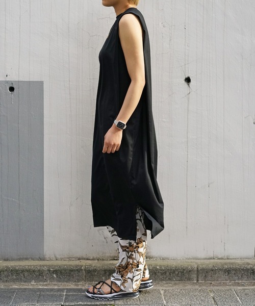 DROIT BELLO（ドロイトベロ）の「DROIT BELLO（ドロイトベロ）ノースリーブカットワンピース（ワンピース・レディース・ブラック/オリーブ・FREE）」の6枚目の写真