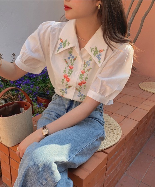 MANGROVE（マングローブ）の「フロントフラワーエンブロイダリーブラウス（シャツ/ブラウス・レディース・ホワイト/イエロー/ブルー・FREE）」の8枚目の写真