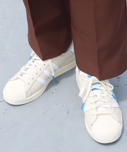 adidas Originals(アディダスオリジナルス)の「adidas Originals/アディダス オリジナルス SUPERSTAR スニーカー(スニーカー・メンズ・オフホワイト・23/24/26/27/28/26.5/27.5/24.5/23.5)」の4枚目の写真