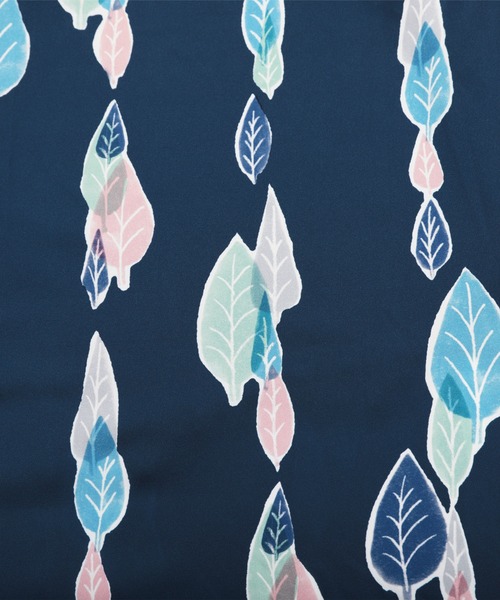 Design Tshirts Store graniph（デザイン　ティーシャツ　ストア　グラニフ）の「ラッシュリーブス｜プリントロングスカート（スカート・レディース・ネイビー・FREE）」の5枚目の写真