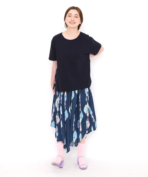 Design Tshirts Store graniph（デザイン　ティーシャツ　ストア　グラニフ）の「ラッシュリーブス｜プリントロングスカート（スカート・レディース・ネイビー・FREE）」の3枚目の写真