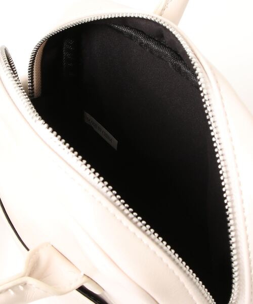 SpRay(スプレイ)の「スクエア2WAYショルダーバッグ(ショルダーバッグ・レディース・ブラック/ダークグリーン/ボルドー/ライトベージュ・FREE)」の6枚目の写真