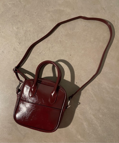 SpRay(スプレイ)の「スクエア2WAYショルダーバッグ(ショルダーバッグ・レディース・ブラック/ダークグリーン/ボルドー/ライトベージュ・FREE)」の4枚目の写真