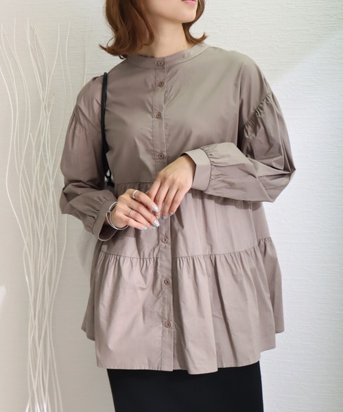 libelle more（リベル モア）の「2WAYティアードシャツブラウス（シャツ/ブラウス・レディース・オフホワイト/ライトグレー/ベージュ・M/L）」の3枚目の写真