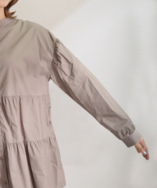 libelle more（リベル モア）の「2WAYティアードシャツブラウス（シャツ/ブラウス・レディース・オフホワイト/ライトグレー/ベージュ・M/L）」の22枚目の写真