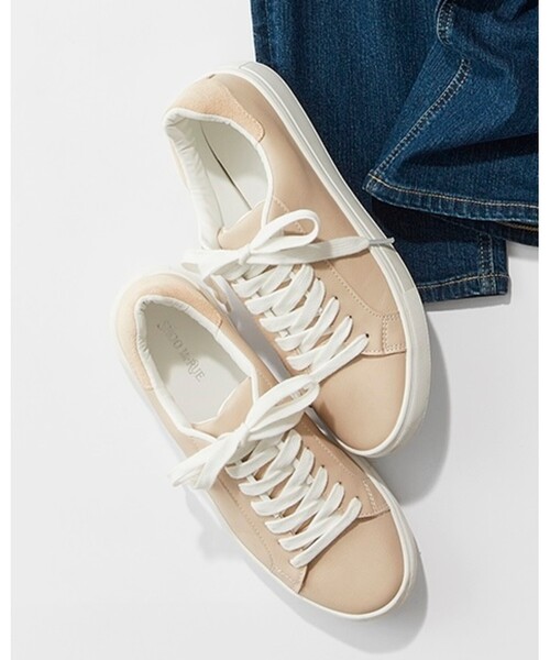 SHOO・LA・RUE(シューラルー)の「◆フェイクレザーシンプルスニーカー(スニーカー・レディース・オフホワイト/ブラック/サンドベージュ/ベージュ系7・25/30/35/40/45)」の17枚目の写真