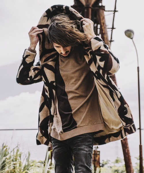 NO ID.(ノーアイディ)の「mlt3578- エコファー切替ドルマンスリーブC-N-プルオーバ-(Tシャツ/カットソー・メンズ・グレー/ベージュ/ブラック系その他/ブラック・ONE SIZE)」の9枚目の写真