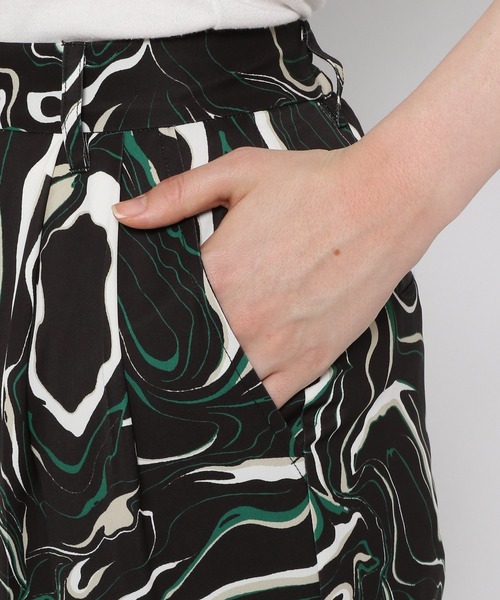 PAGEBOY（ページボーイ）の「カラーMIXマーブルパンツ（その他パンツ・レディース・ブラック/オフホワイト・FREE）」の4枚目の写真