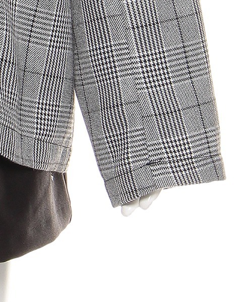 by LOVEiT(バイラビット)の「ジャケット(テーラードジャケット・キッズ・エメラルド/マルチ/ブラック・160cm/150cm/140cm/130cm)」の18枚目の写真