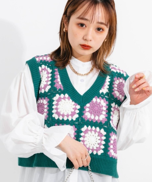 nemne store（ネンネストア）の「カラフルかぎ針編みビスチェ（ベスト・レディース・オフホワイト/ピンク/グリーン・フリー）」の3枚目の写真