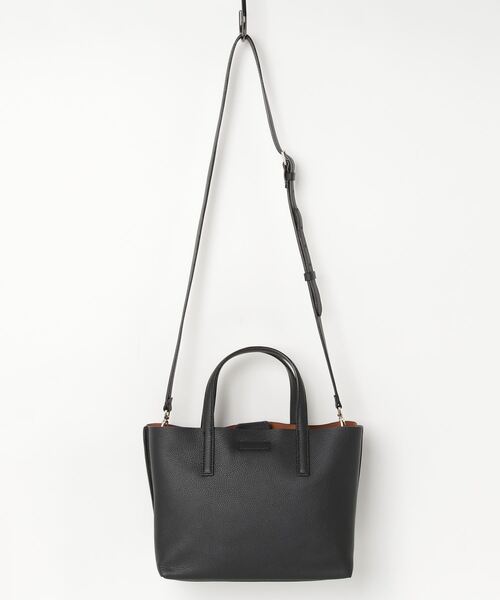 COCCINELLE(コチネレ)の「《COCCINELLE/コチネレ》MATINNE TOP(トートバッグ・レディース・スモークピンク/ブラック系その他/ブルー系その他・FREE)」の10枚目の写真