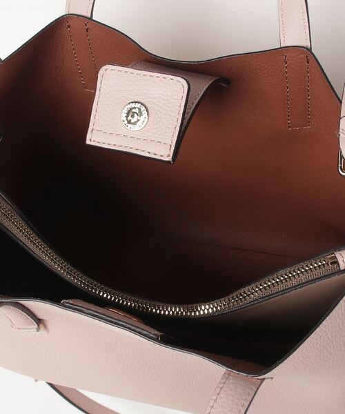 COCCINELLE(コチネレ)の「《COCCINELLE/コチネレ》MATINNE TOP(トートバッグ・レディース・スモークピンク/ブラック系その他/ブルー系その他・FREE)」の13枚目の写真