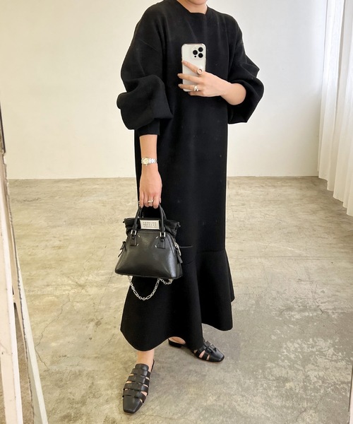 LIAN（リアン）の「マーメイドニットワンピース（ワンピース・レディース・アイボリー/ブラック/グレイッシュベージュ/ブラウン・FREE）」の5枚目の写真