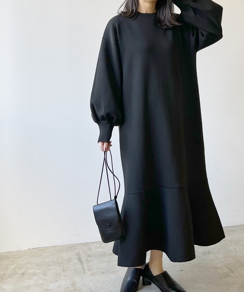 LIAN（リアン）の「マーメイドニットワンピース（ワンピース・レディース・アイボリー/ブラック/グレイッシュベージュ/ブラウン・FREE）」の10枚目の写真