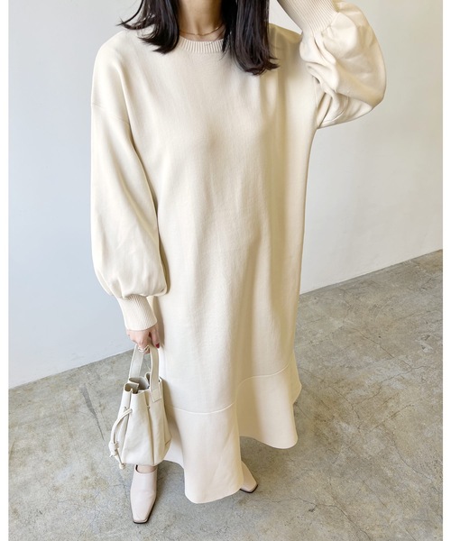 LIAN（リアン）の「マーメイドニットワンピース（ワンピース・レディース・アイボリー/ブラック/グレイッシュベージュ/ブラウン・FREE）」の16枚目の写真