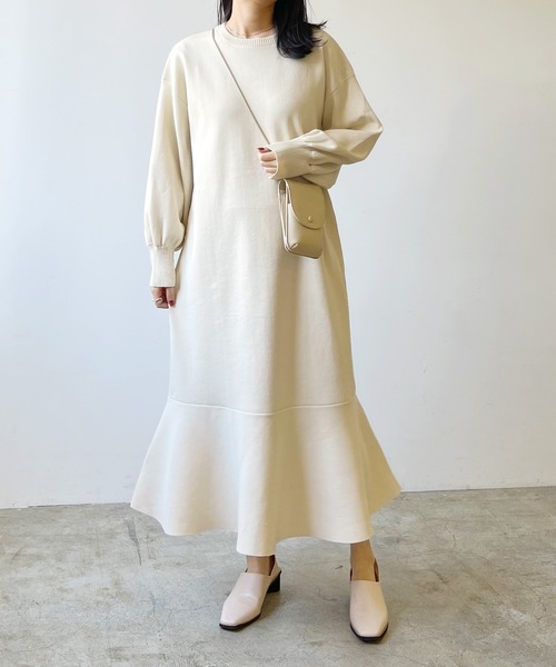 LIAN（リアン）の「マーメイドニットワンピース（ワンピース・レディース・アイボリー/ブラック/グレイッシュベージュ/ブラウン・FREE）」の21枚目の写真