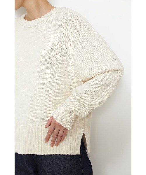 human woman(ヒューマンウーマン)の「◆コットンアクリル天竺ニットプルオーバー(ニット/セーター・レディース・ホワイト系その他/パープル/ブルー・MEDIUM)」の4枚目の写真