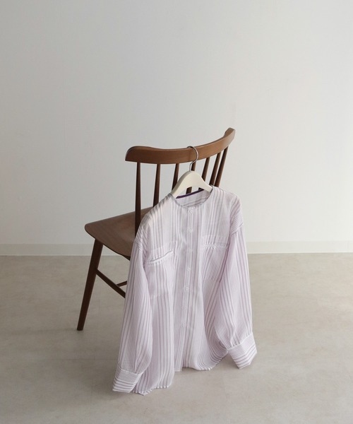 CLEIO（クレイオ）の「【CLEIO】シアーストライプクルーネックシャツ（シャツ/ブラウス・レディース・ライトグリーン/ラベンダー・FREE）」の10枚目の写真