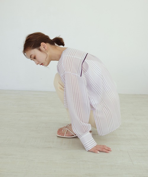 CLEIO（クレイオ）の「【CLEIO】シアーストライプクルーネックシャツ（シャツ/ブラウス・レディース・ライトグリーン/ラベンダー・FREE）」の21枚目の写真