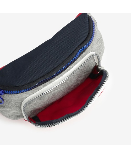 TOMMY HILFIGER(トミーヒルフィガー)の「カラーブロックウエストバッグ(ボディバッグ/ウエストポーチ・キッズ・マルチ・FREE)」の6枚目の写真