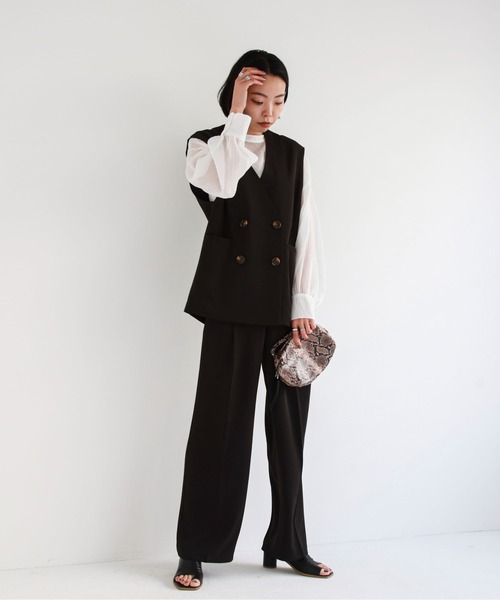 feepur（フェピュール）の「《セットアップ対応》ノーカラージレ（ベスト・レディース・ブラック/アイボリー/モカ/ライトカーキ・MEDIUM）」の5枚目の写真