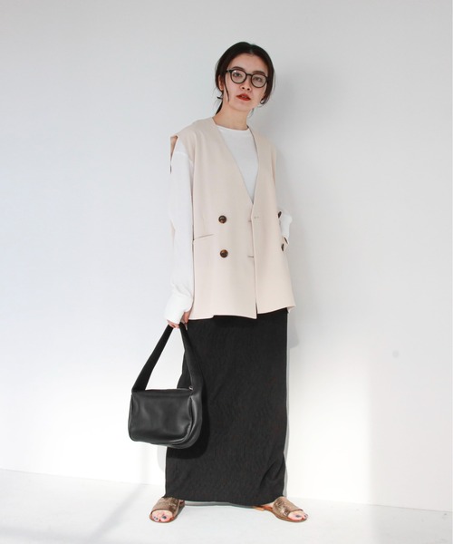 feepur（フェピュール）の「《セットアップ対応》ノーカラージレ（ベスト・レディース・ブラック/アイボリー/モカ/ライトカーキ・MEDIUM）」の13枚目の写真