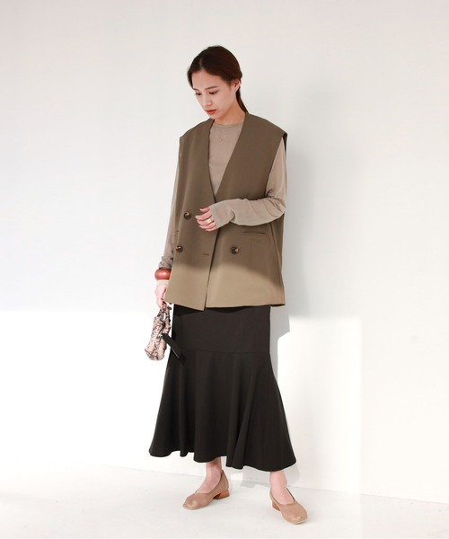 feepur（フェピュール）の「《セットアップ対応》ノーカラージレ（ベスト・レディース・ブラック/アイボリー/モカ/ライトカーキ・MEDIUM）」の6枚目の写真