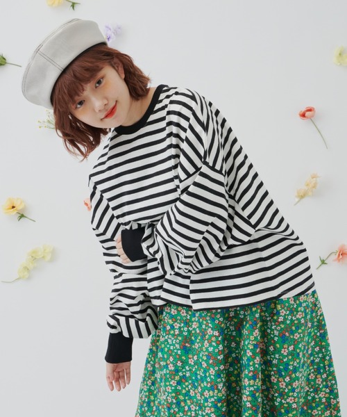 MERLOT（メルロー）の「たっぷり袖ボーダーロンT（Tシャツ/カットソー・レディース・ブラック/ネイビー/レッド・FREE）」の7枚目の写真