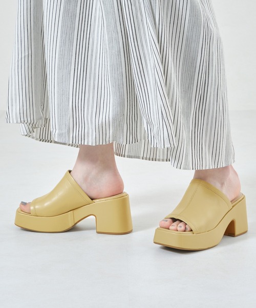 ORiental TRaffic（オリエンタルトラフィック）の「バルキーヒールミュールサンダル/21213（サンダル・レディース・ブラック/グリーン/ホワイト・S/M/L/LL/3L/SS）」の5枚目の写真