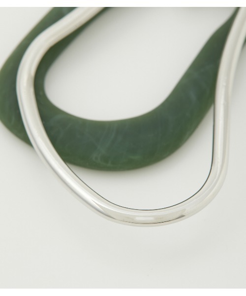 AZUL by moussy(アズールバイマウジー)の「MATTEMARBLE×METALHOOPEARRINGS(ピアス(両耳用)・レディース・グリーン系その他/ホワイト系その他・FREE)」の11枚目の写真