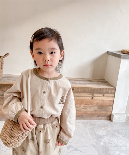 aimoha(アイモハ)の「aimoha-KIDS- 配色パイピング前開きトップス(シャツ/ブラウス・キッズ・ライトベージュ/ベージュ・90/100/80/110/130/120)」の14枚目の写真