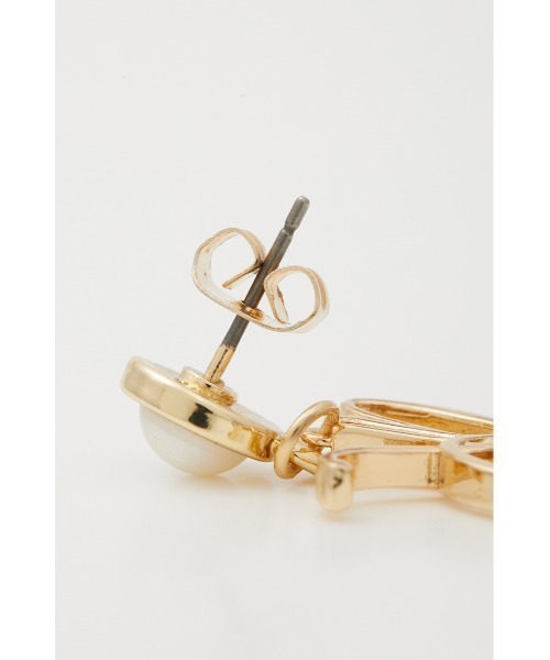 rienda（リエンダ）の「RRフェイクパールピアス（ピアス（両耳用）・レディース・ゴールド/シルバー・SMALL/MEDIUM）」の7枚目の写真