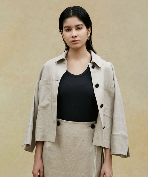 NANO universe（ナノユニバース）の「LB.02/リネンショートジャケット（ミリタリージャケット・レディース・ブラック/ベージュ・Ⅰ/Ⅱ）」の2枚目の写真