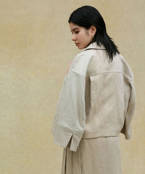 NANO universe（ナノユニバース）の「LB.02/リネンショートジャケット（ミリタリージャケット・レディース・ブラック/ベージュ・Ⅰ/Ⅱ）」の5枚目の写真