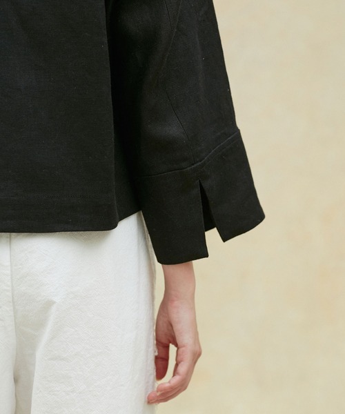 NANO universe（ナノユニバース）の「LB.02/リネンショートジャケット（ミリタリージャケット・レディース・ブラック/ベージュ・Ⅰ/Ⅱ）」の8枚目の写真