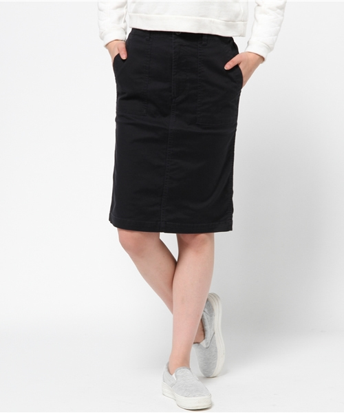 MELROSE claire（メルローズ クレール）の「アーミーブロークンストレッチタイトストレートスカート<E'CRU>≪LEE4月号麻生久美子さんコーディネートアイテム≫【LEE4月号】【BAILA4月号】（スカート・レディース・カーキ/ダークネイビー/キャメル・SMALL/MEDIUM）」の3枚目の写真