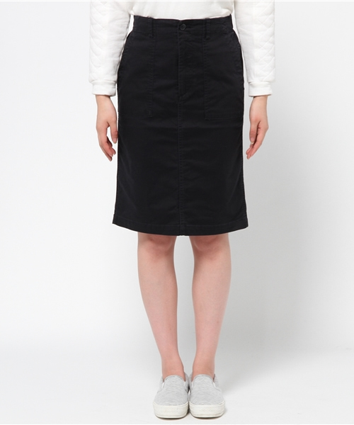 MELROSE claire（メルローズ クレール）の「アーミーブロークンストレッチタイトストレートスカート<E'CRU>≪LEE4月号麻生久美子さんコーディネートアイテム≫【LEE4月号】【BAILA4月号】（スカート・レディース・カーキ/ダークネイビー/キャメル・SMALL/MEDIUM）」の9枚目の写真